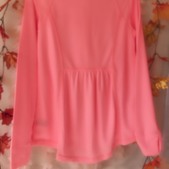 Xersion Slim Fit Activewear Top - Picture 8 of 8